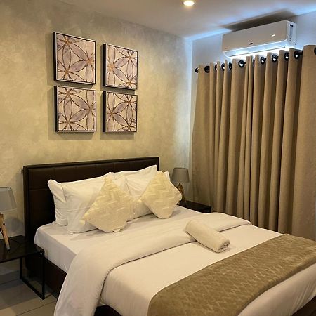 The Gallery Suites By Olive Gold อักกรา ภายนอก รูปภาพ