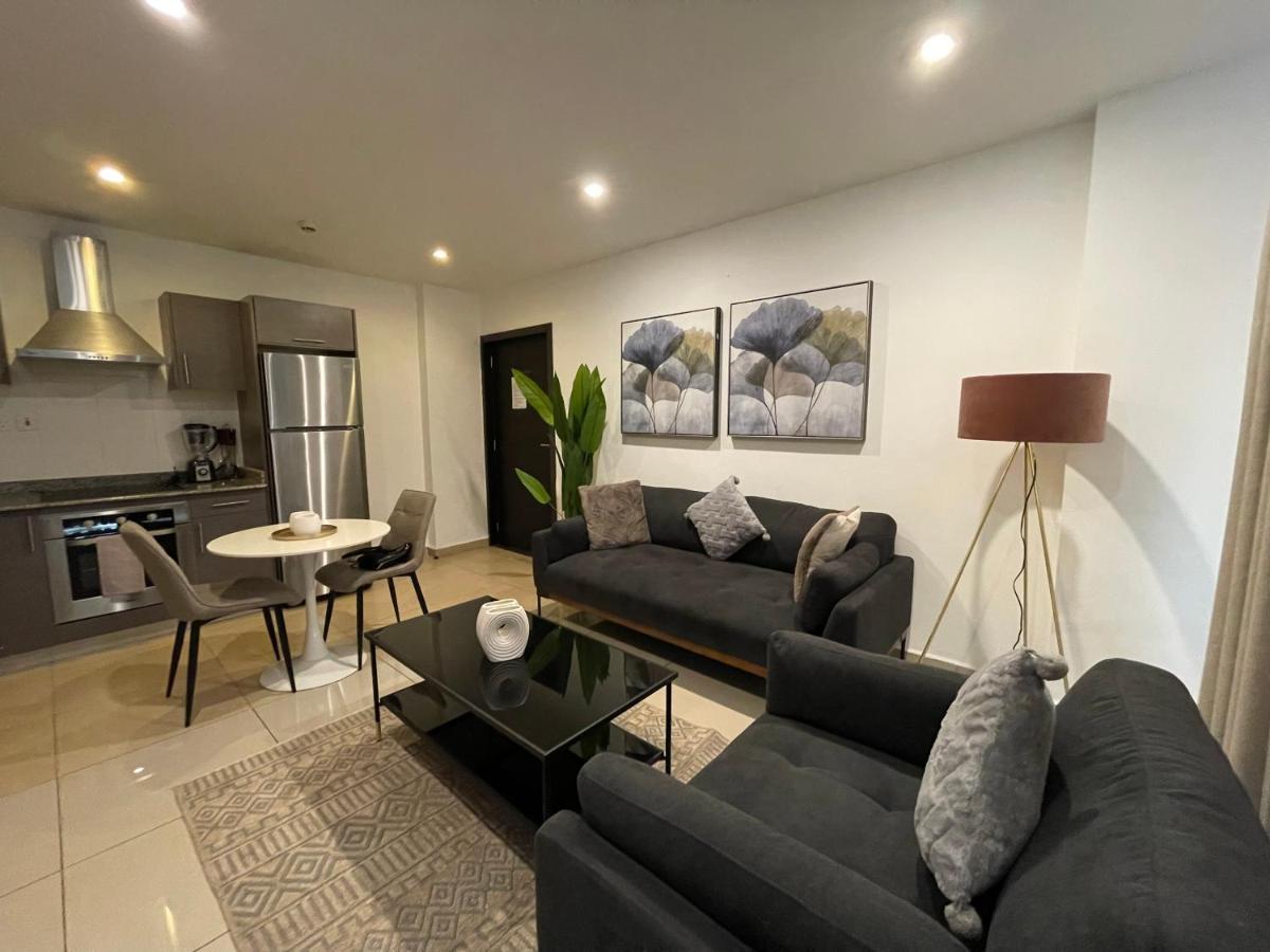 The Gallery Suites By Olive Gold อักกรา ภายนอก รูปภาพ