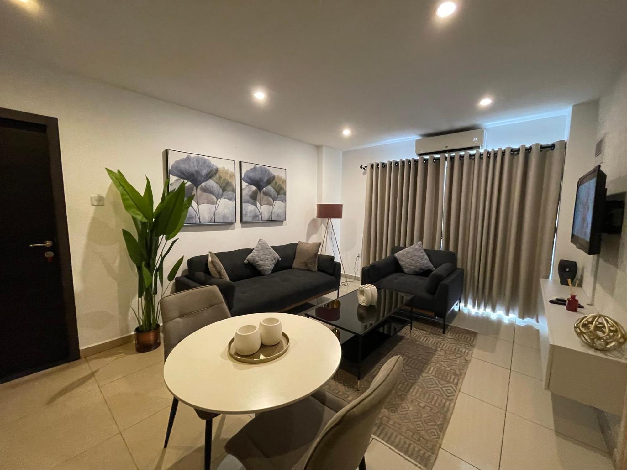 The Gallery Suites By Olive Gold อักกรา ภายนอก รูปภาพ